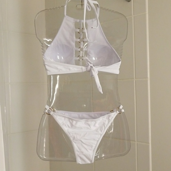 Brand new Halter style bikini - Picture 4 of 6